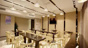 Lavande Hotel Chengdu Dafeng Shixi Park Subway Station - Image 4