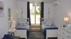 Private Apartment in Pembroke St Julians - Image 2