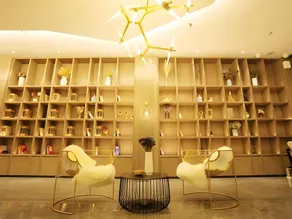 GreenTree Inn Zaozhuang Xuecheng Qilianshan Road Business Hotel - Image 3