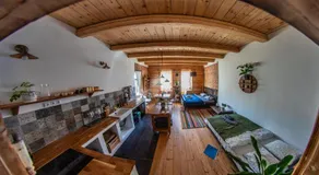 Minifaktúra Loft Apartman & Reggeliző és Ételbár - Image 3