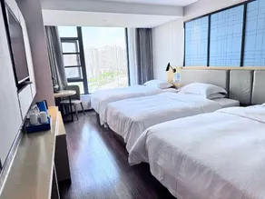 Echarm Hotel Huzhou Wuyue Plaza Children's Clothing City - Image 5