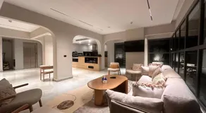 Lacasa Residence - Image 2