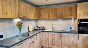 TONIS cozy Boutique Chalet by ALPIN CHARME APARTMENTS - Image 2