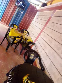 Ebony Park Lounge - Image 4