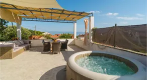 Amazing Apartment In Mirca With House Sea View - Image 2