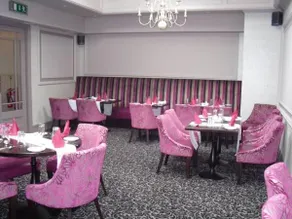 The Horse and Hound Hotel - Image 5