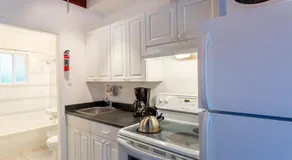 Holiday House Motel - Image 5