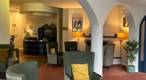 Alcock & Brown Hotel - Image 5