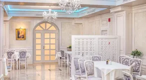 Hotel Eden - Image 2