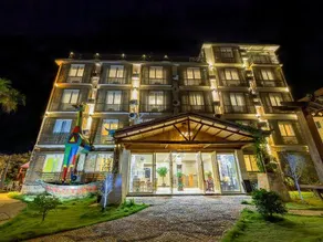 Weidao Lanwan Art Hotel - Image 3