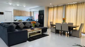 Cozy, Relaxing & Welcoming Stay - Image 3