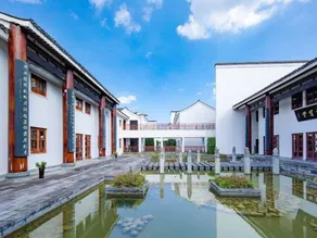Pingyue Yizhan Hotel - Image 5