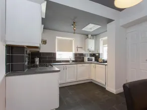 Townhouse @ Westlands St - Image 4