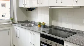 BRIGHT APARTMENT IN THE CENTER OF SANTANDER - Image 5