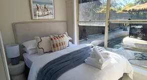 Waterfront Oasis Lakefront Villa with Pool and Sauna - Image 2