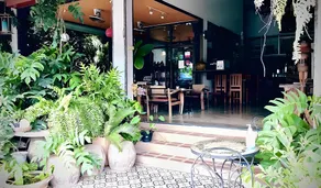 EZ House - Image 2