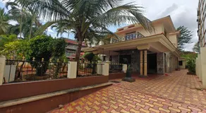 6bhk Luxury Villa - Image 3