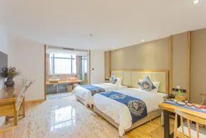 Chengdu Qingju Hotel (Taikoo Li Wangping Street Branch) - Image 2