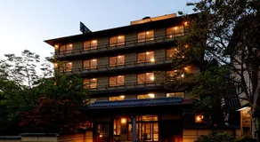 Shibu Hotel - Image 3