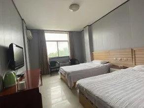 668 Business Hotel - Image 2