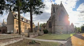 The Chapterhouse - Porters Lodge and Abbots Lodge - Image 4