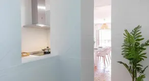 Apartamento nuevo junto a la playa , vistas al mar - Image 4