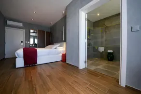 Quaint Boutique Hotel Sannat - Image 5