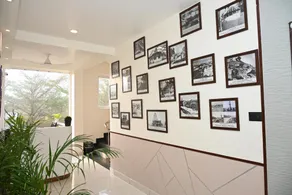 THE SOCIAL LOUNGE - Image 5