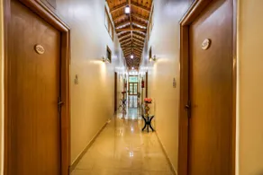 Hotel Springwood Inn - Image 2