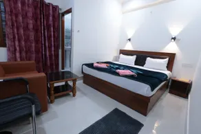 Hotel Saurabh - Image 2