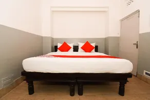 Hotel O Four Season - Image 2