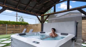 San Diego Chill House with Jacuzzi-Golf-Game Room - Image 4