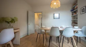 Inviting Home in Heart of Hereford with Parking & Garden - Image 5