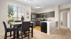 COZY 2BR/2BA ! 5MINtoDisney ! AngelStadium!HondaCenter - Image 2