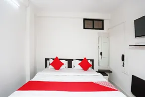 Hotel O by OYO 30359 Hotel The Vinayak - Image 2