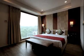 Nanee Suite - Image 2