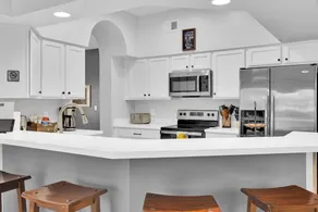 Stunning West Haven Villa with Private Pool Spa and Balcony Near Disney - Image 3
