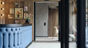 Schönherr Haus - Image 4