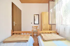 Apartment Goran A3 Brela, Riviera Makarska - Image 3