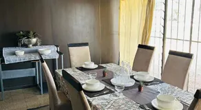 Bird & Bed Farmhouse - Image 3