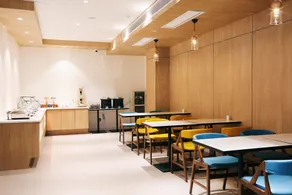 Hanting Premium Hotel Ningbo Tianyi Square - Image 4