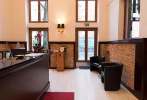 REWARI Hotel Berlin - Image 2