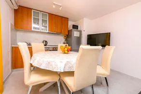 Apartment Vukorepa - Image 5
