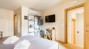 Guest House La Sosta - Image 2