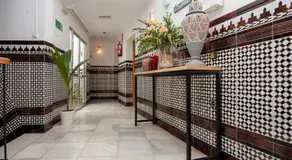 Hostal La Muralla - Image 5