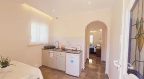 Villa Kormos Apart Hotel - Image 4