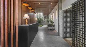 Beverly Suites Mount Lavinia - Image 2