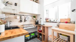 Master Corner Apartment - Image 2