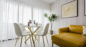 Stylish, City Center 2BD Condo - Image 4