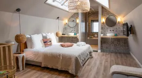 Just Texel Suites & Apartments - Image 2